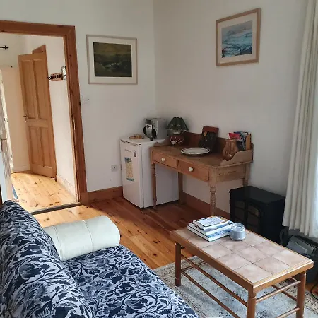 Cosy Self Contained With Stunning Views *