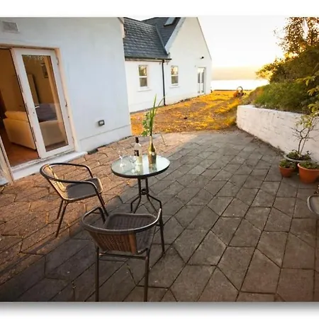 بيت للعطل Cosy Self Contained With Stunning Views