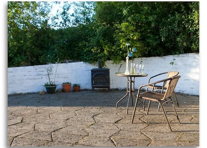 Cosy Self Contained With Stunning Views *